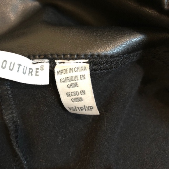 Black Vegan Leather Legging - Picture 4 of 6